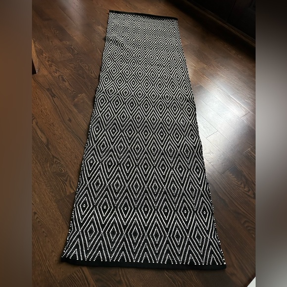 Dash & Albert NEW Diamond Black/Ivory Indoor/Outdoor Rug - Picture 10 of 11